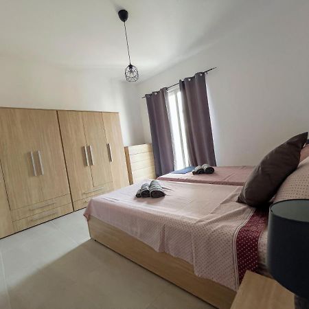 Close To Airport Apartment Żejtun 외부 사진