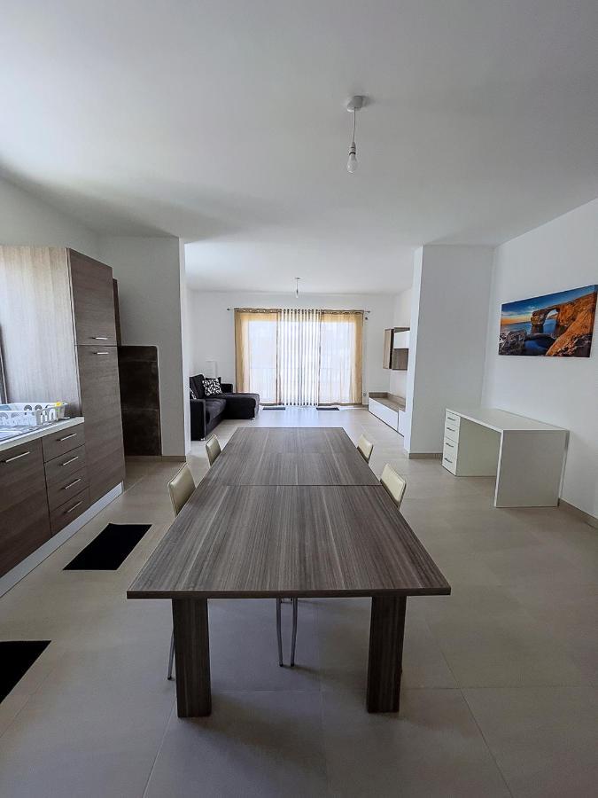 Close To Airport Apartment Żejtun 외부 사진